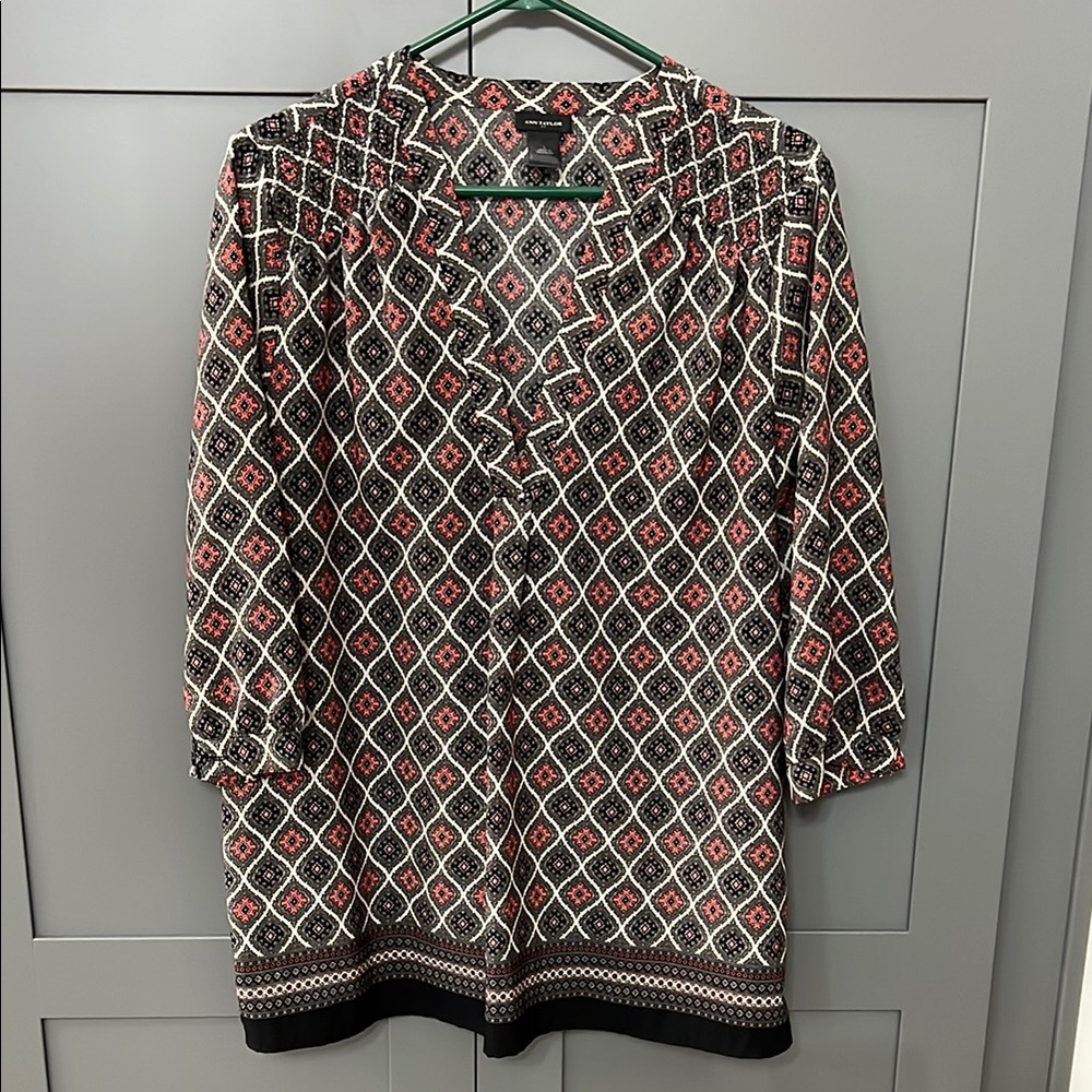 Ann Taylor Black and Red Patterned Blouse